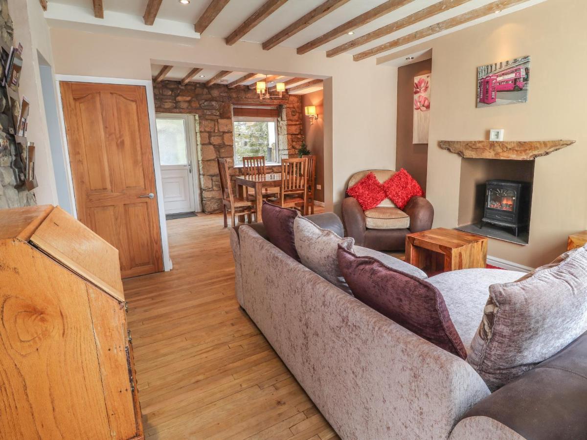 27 Green Road Wrexham Dış mekan fotoğraf