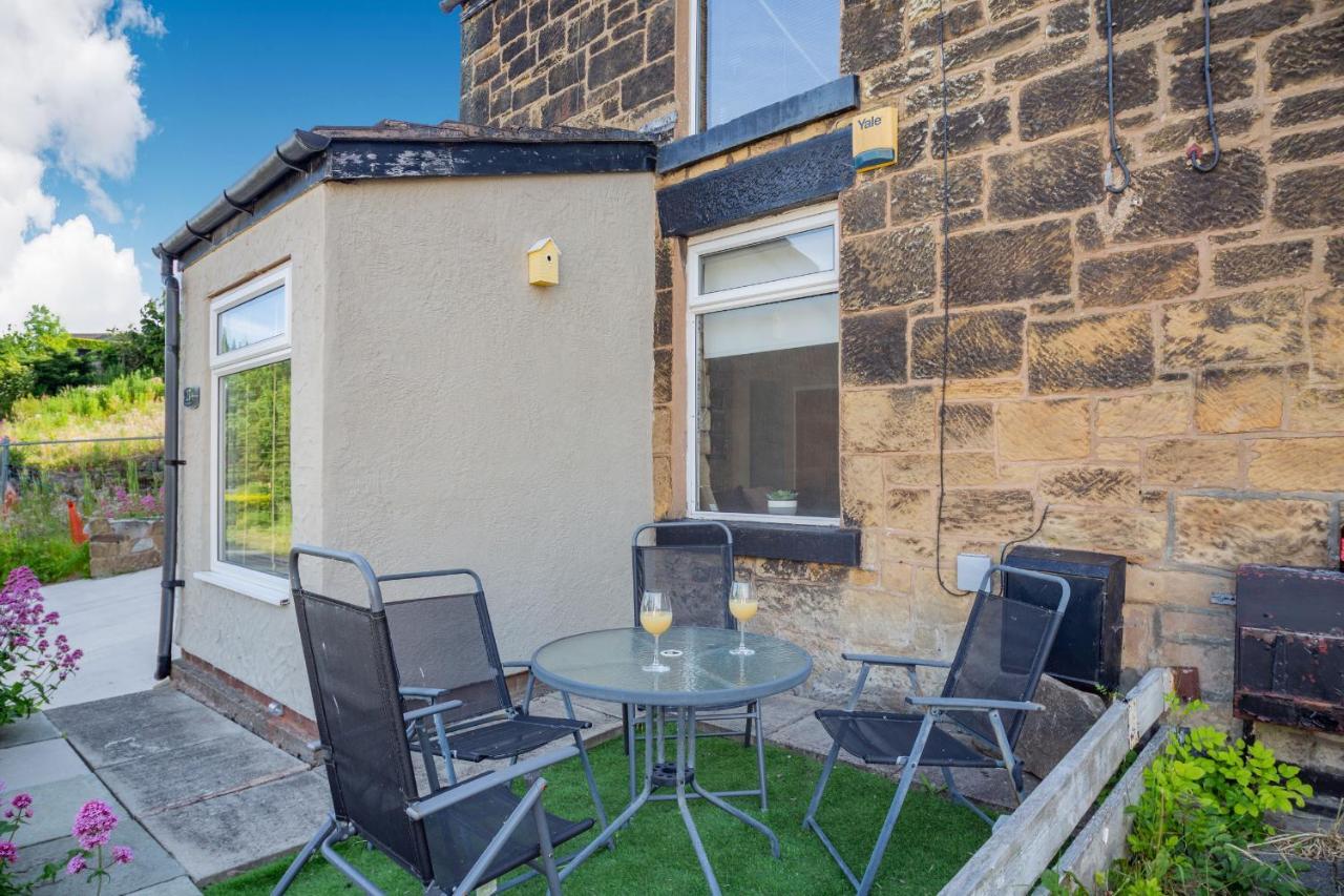 27 Green Road Wrexham Dış mekan fotoğraf